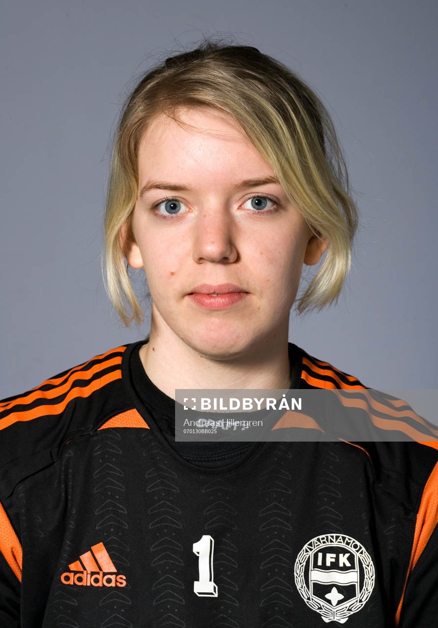 Sanna Litzén, målvakt