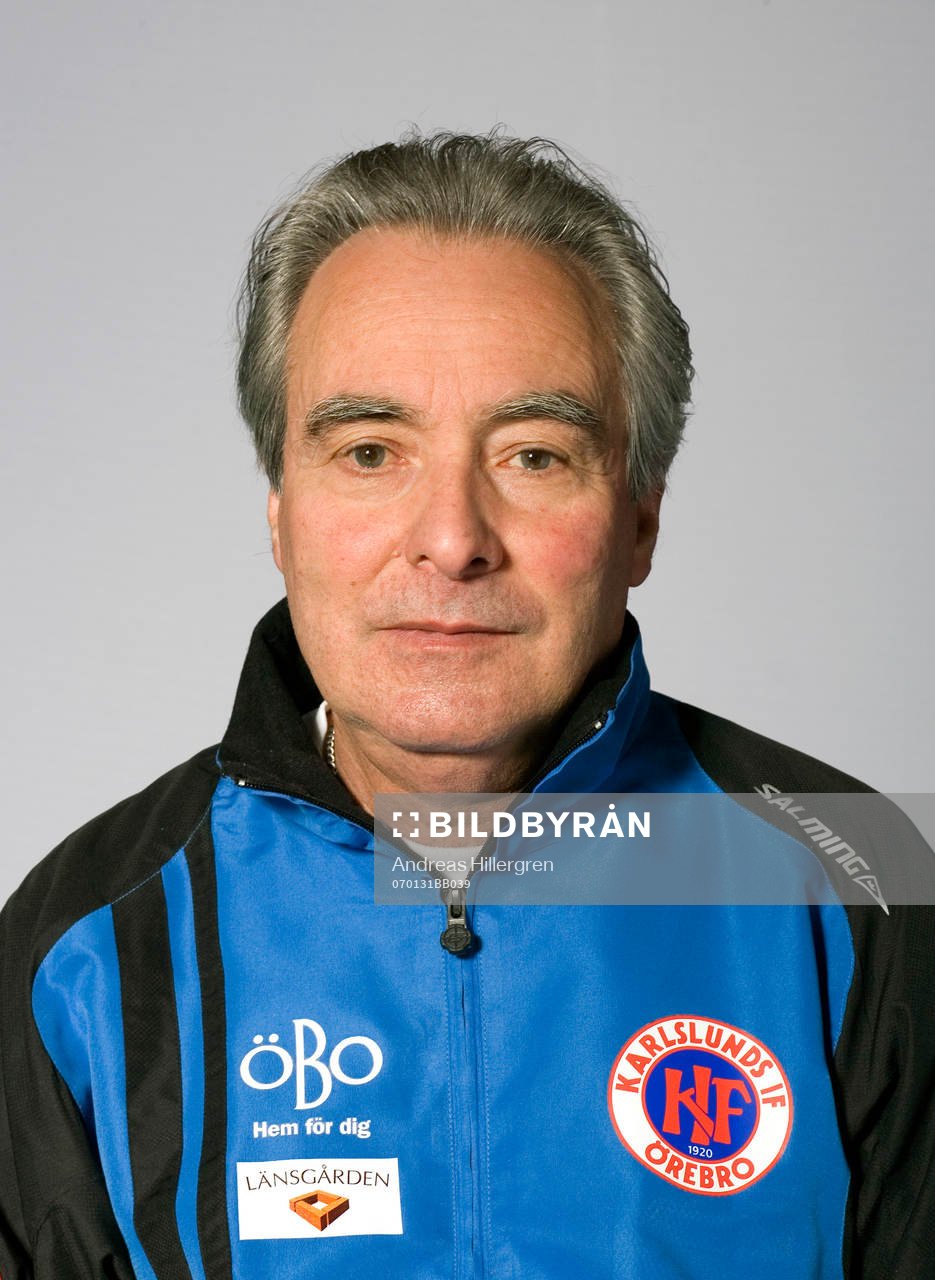 Andrea Condro, materialförvaltare