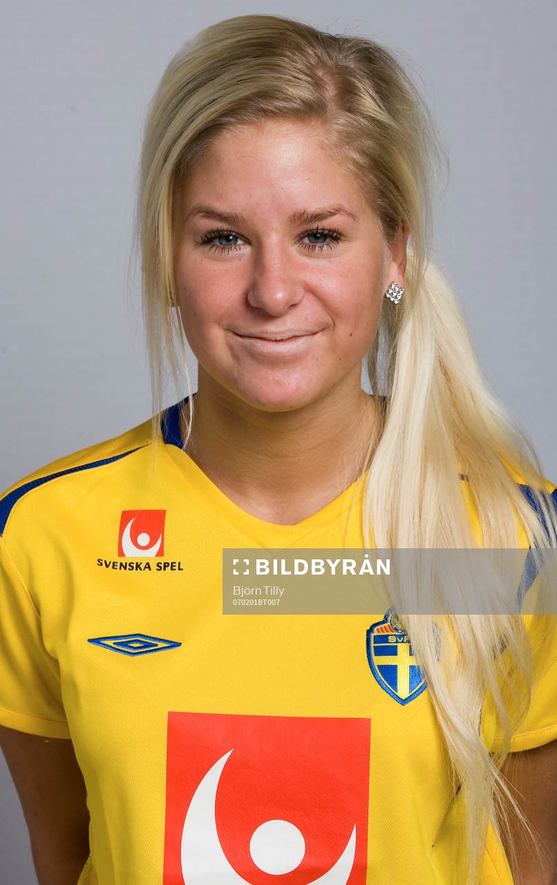 Lina Frank, Sverige