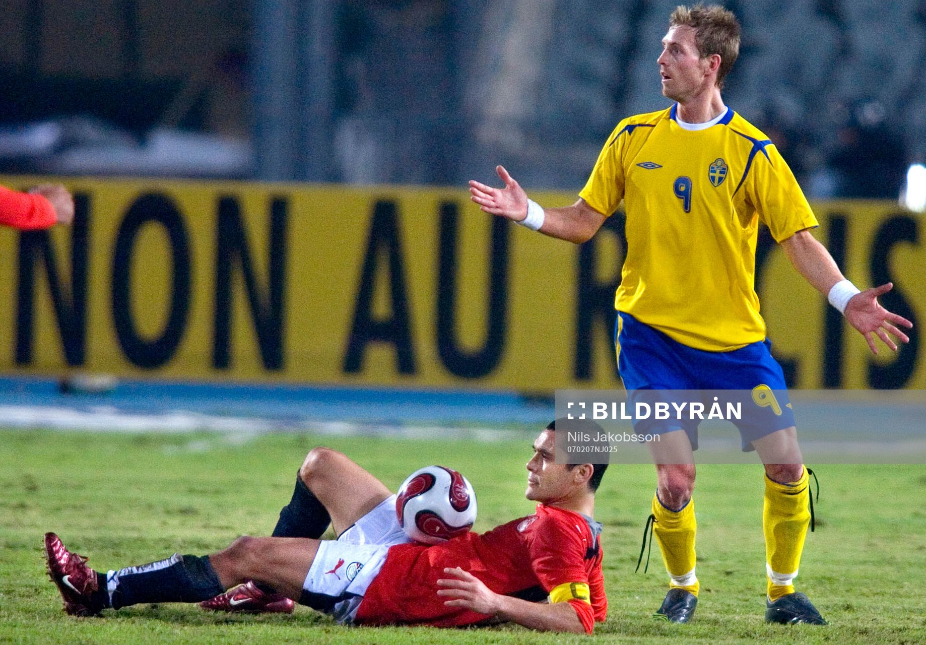 Christian Wilhelmsson, Sverige, Ahmed Hassan, Egypten,