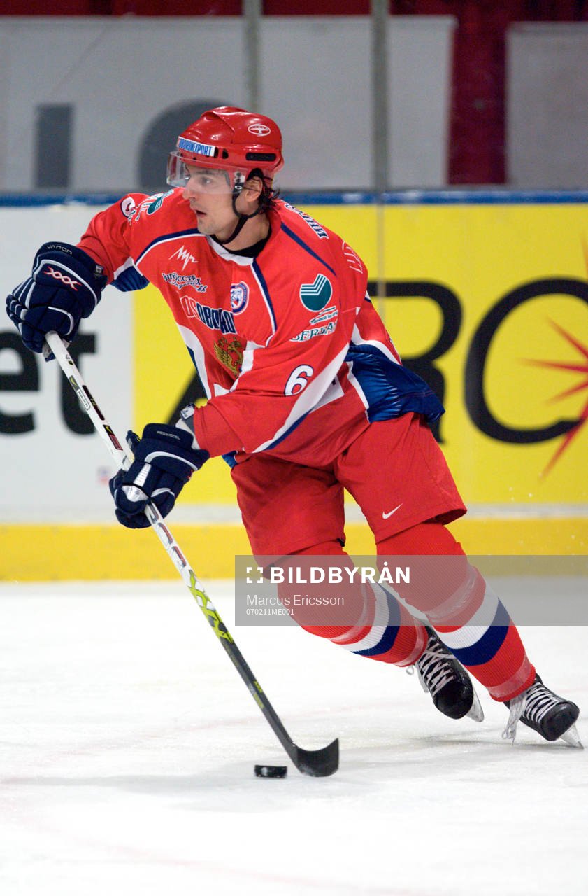 Maxim Kondratiev, Ryssland