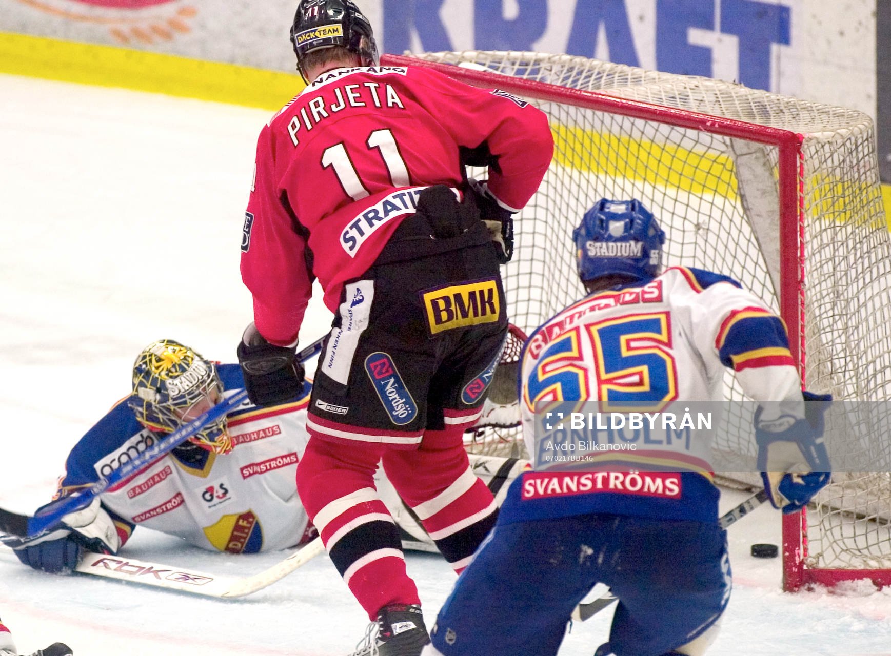 Lasse Pirjetä och Gustaf Wesslau, målvakt, Malmö, Daniel