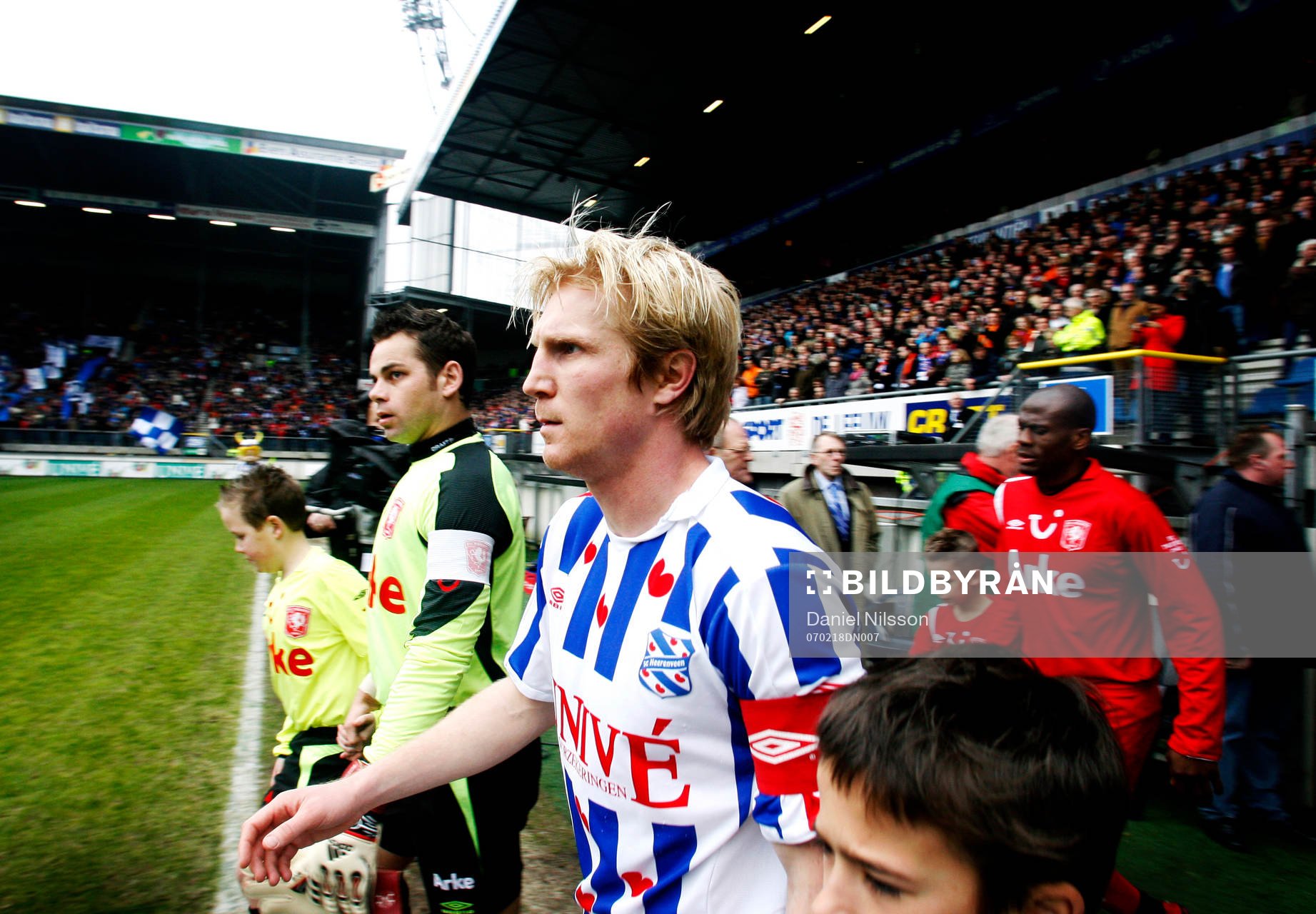 Petter Hansson, Heerenveen, går in på Abe Lenstra Stadion