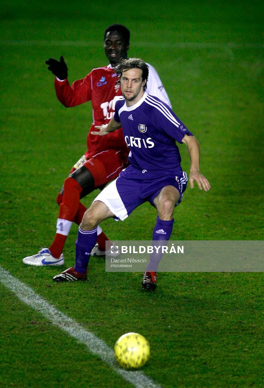 Fotboll, Belgisk Liga, B-lagsmatch, Mouscron B - Anderlecht B: Max Von Schleebrügge, spelade med Anderlecht B-lag.