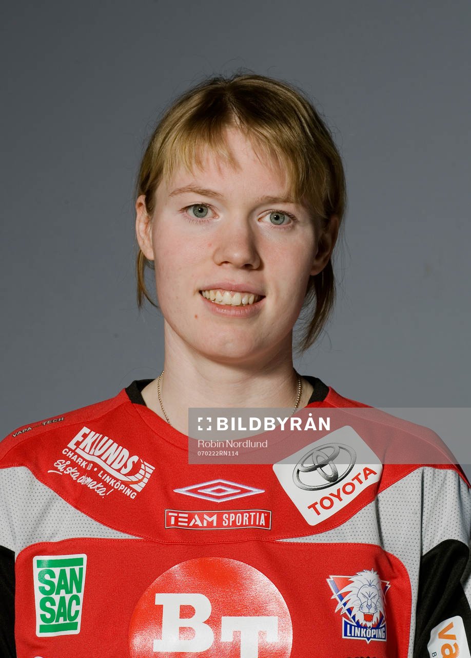 Hedvig Lindahl, målvakt