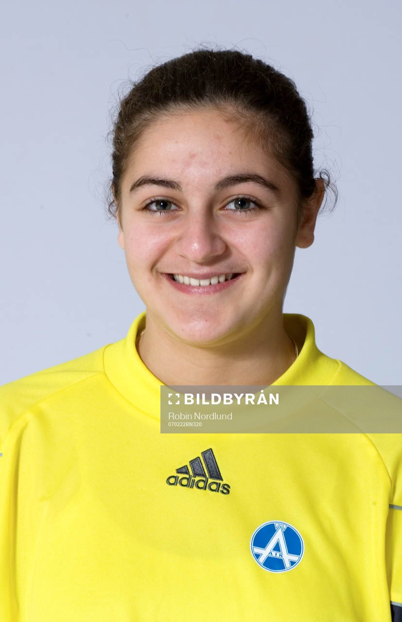Gabriella Örün