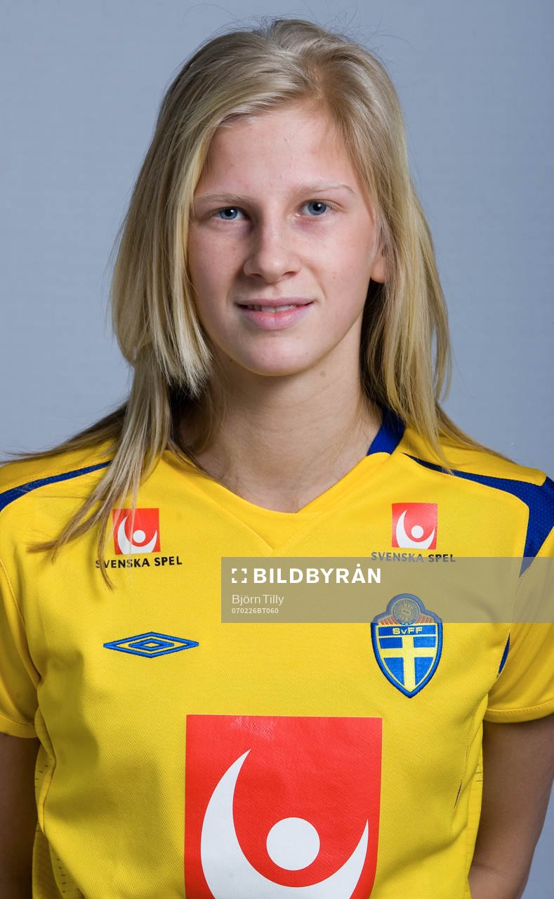 Sofia Jakobsson, Sverige
