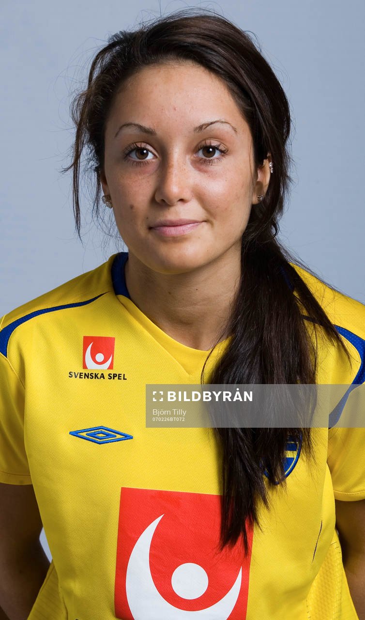 Rodja Güler, Sverige
