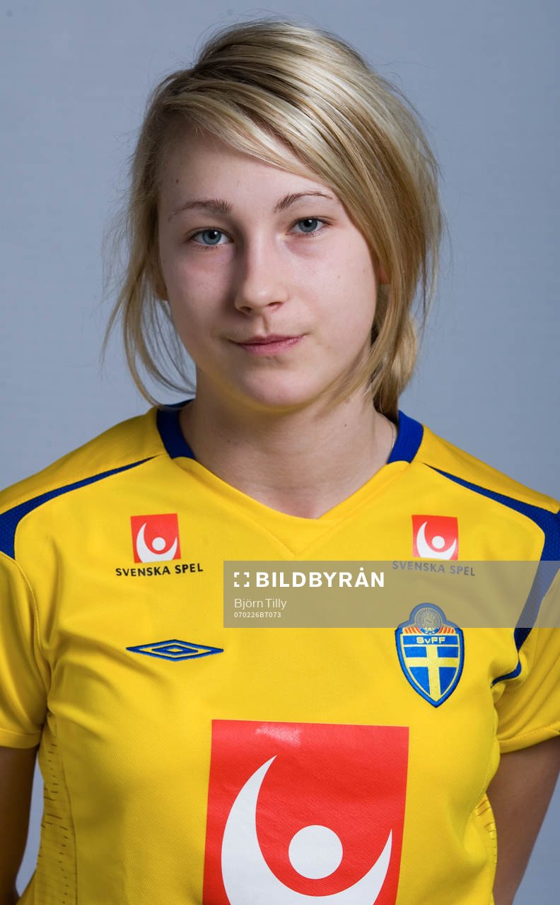 Erica Ericsson, Sverige