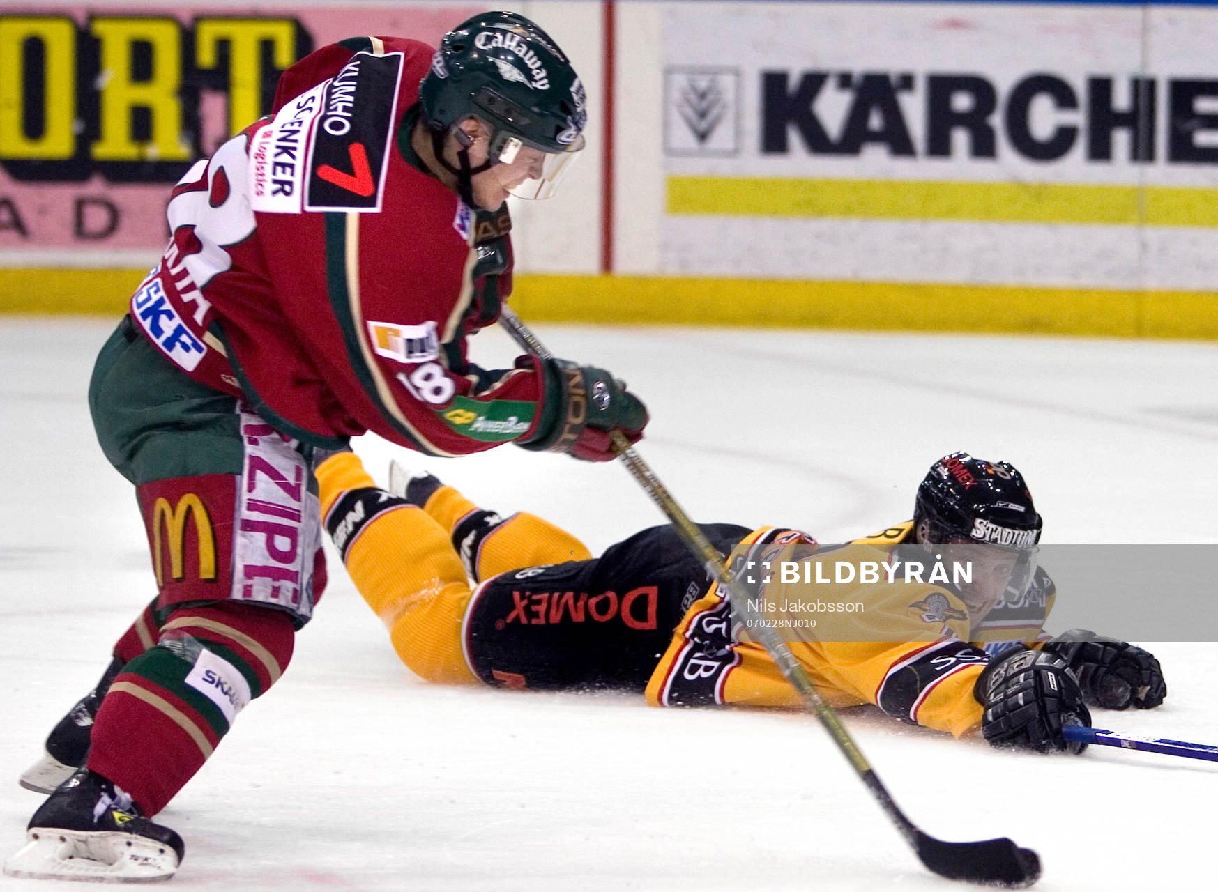 Steven Kariya frölunda lurar ner Jan Sandström, Luleå