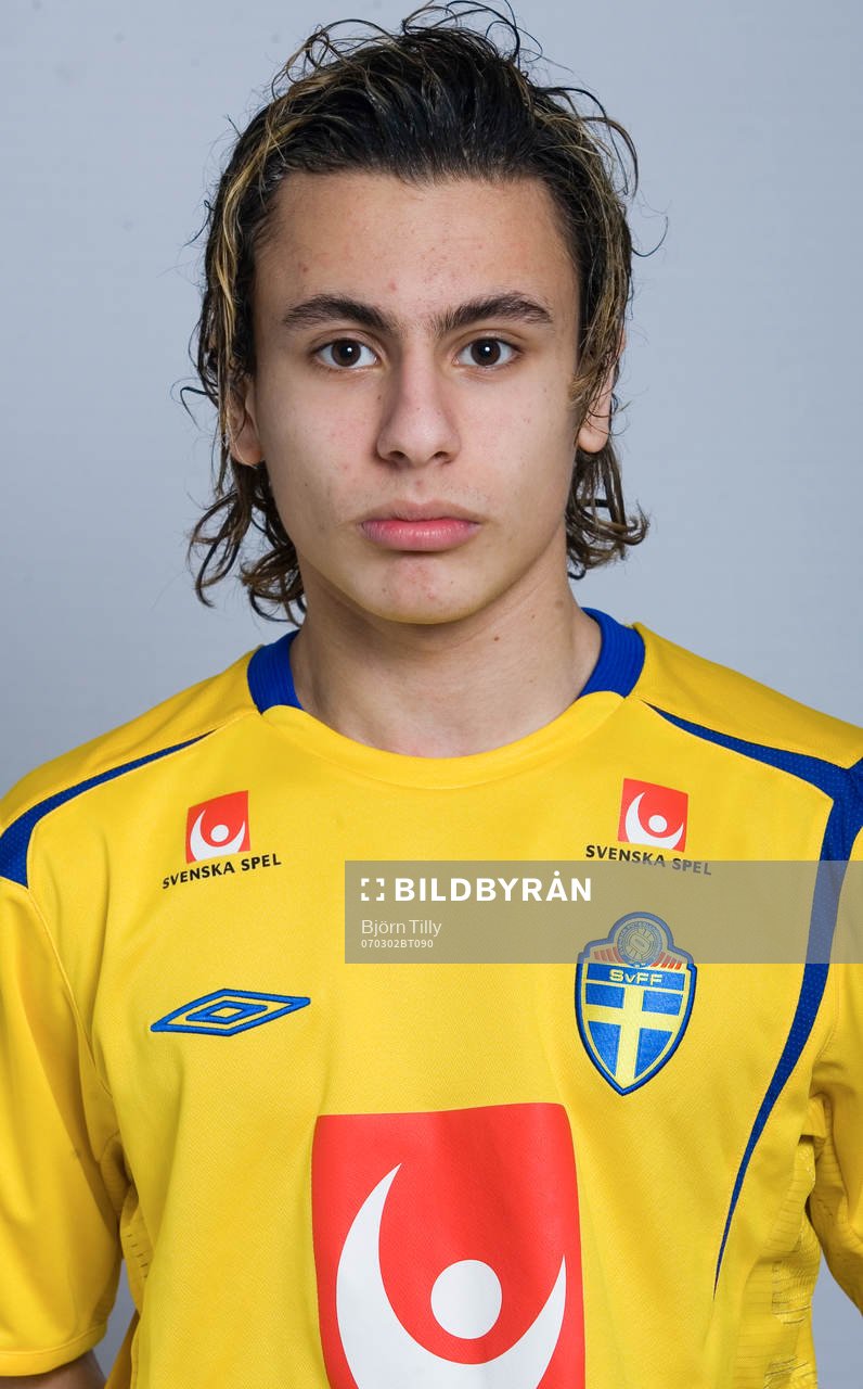 Mostafa Kamal, Sverige