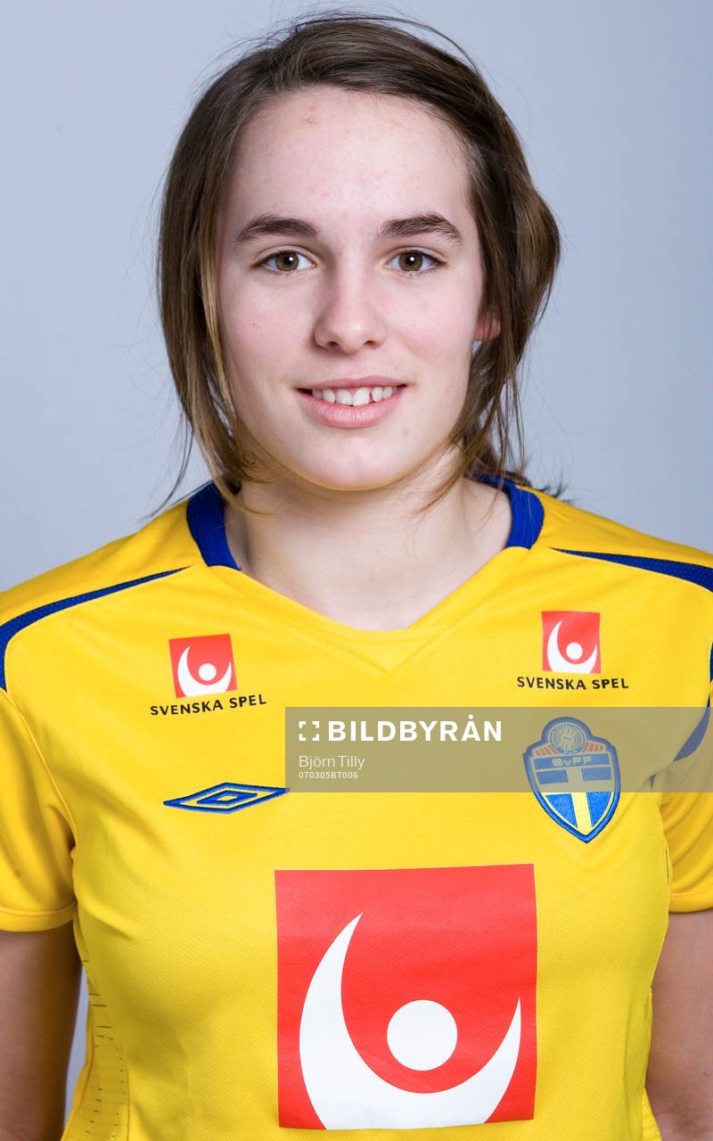 Fanny Forsman, Sverige