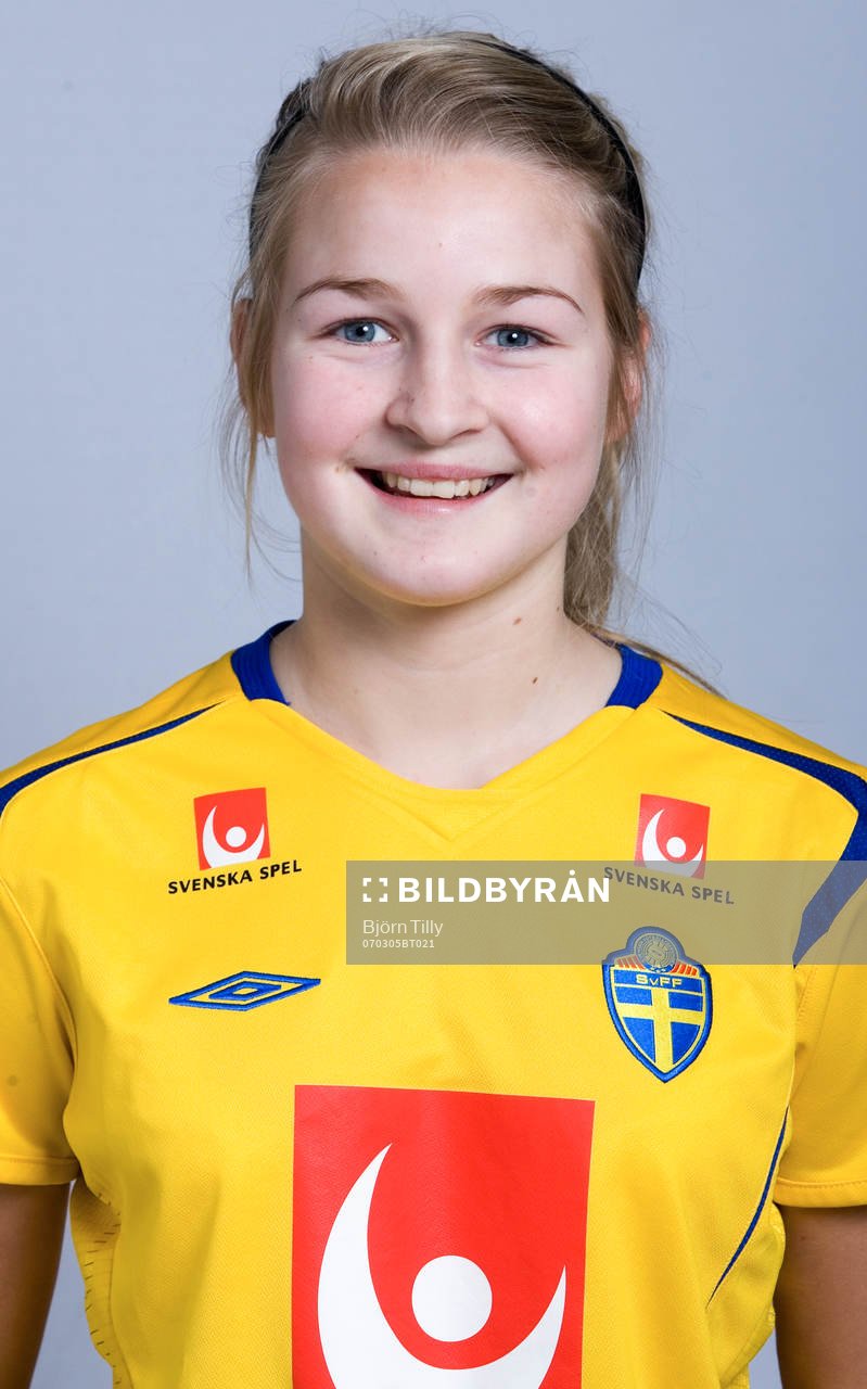Amalia Arvidsson, Sverige
