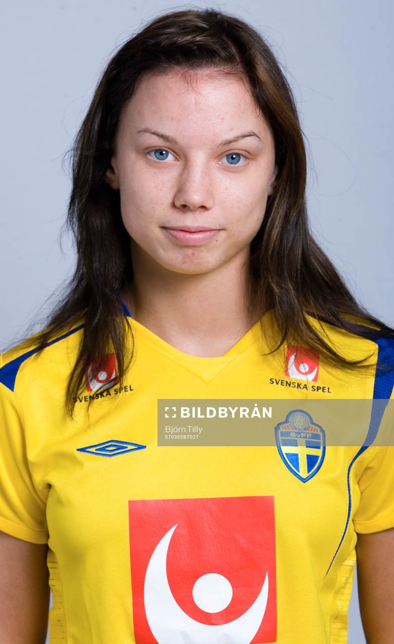  Isabell Ejderholm, Sverige.       