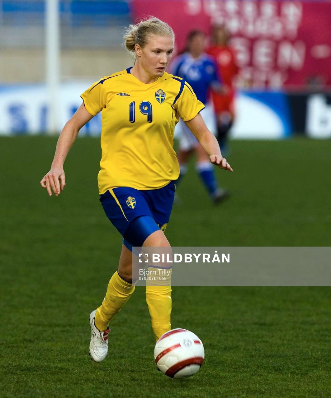 Anna Paulsson, Sverige