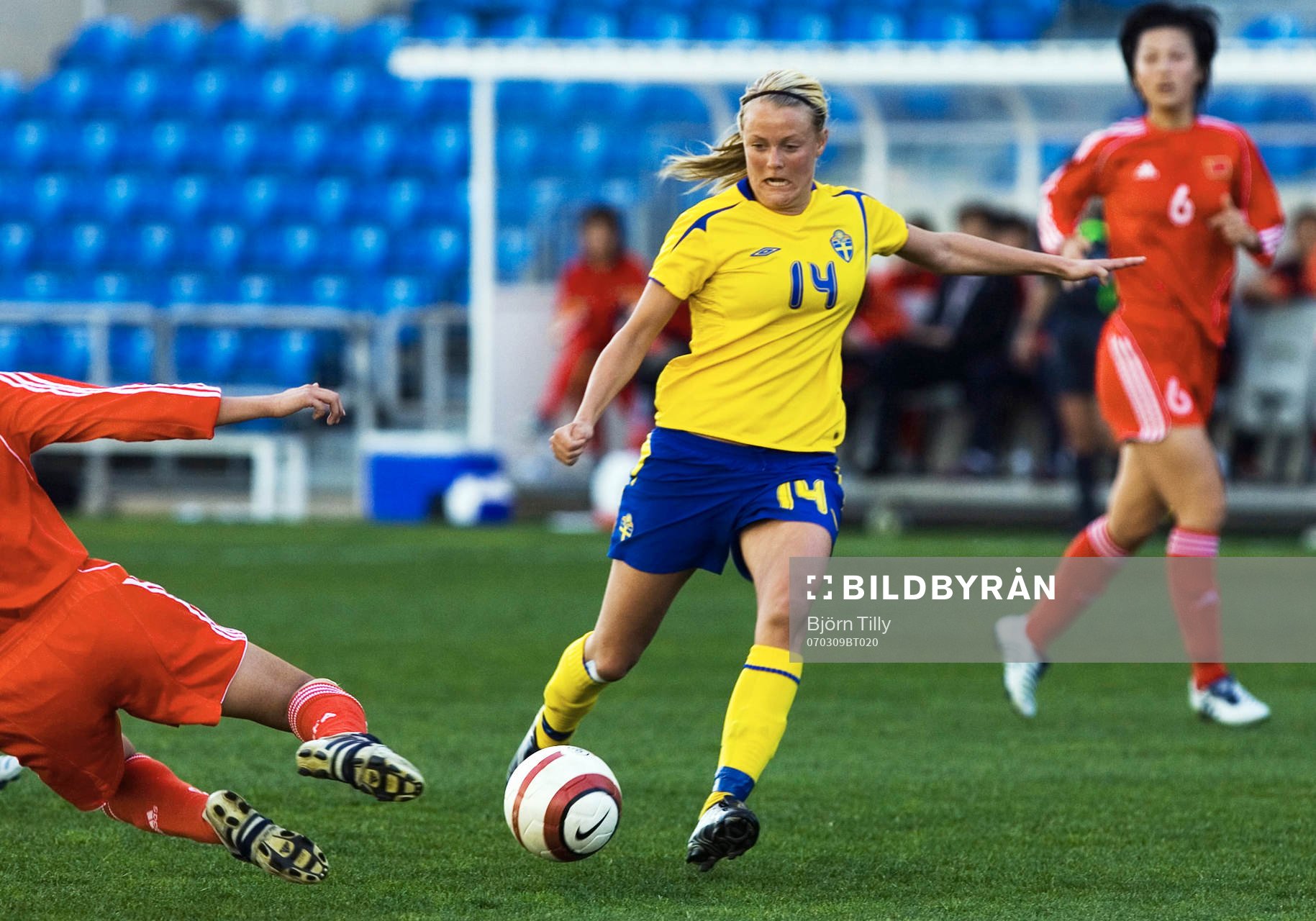 Josefine Öqvist, Sverige