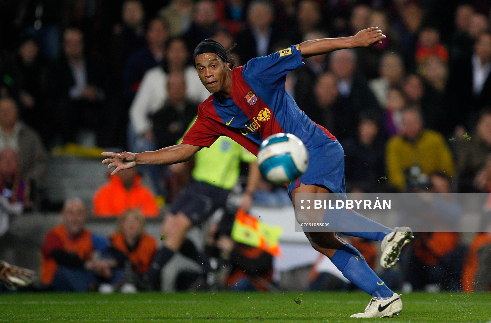Ronaldinho,  Barcelona