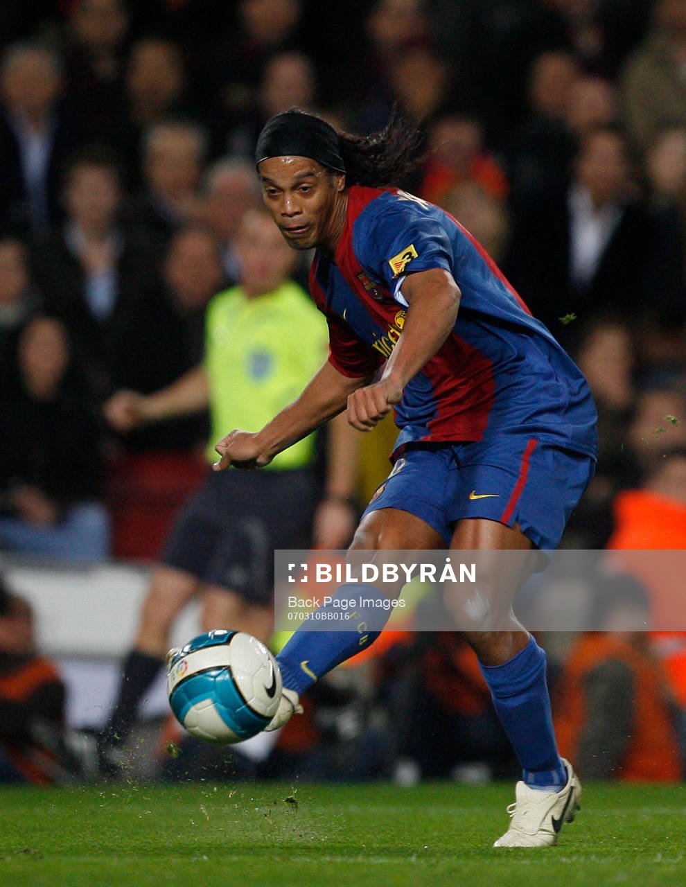 Ronaldinho, Barcelona