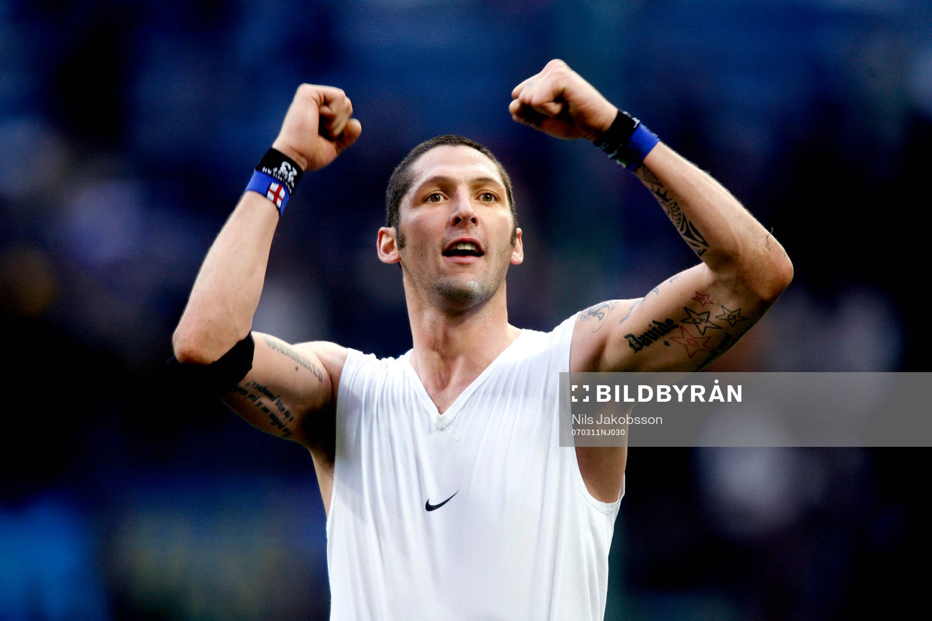  Marco Materazzi, Inter, tackar publiken.