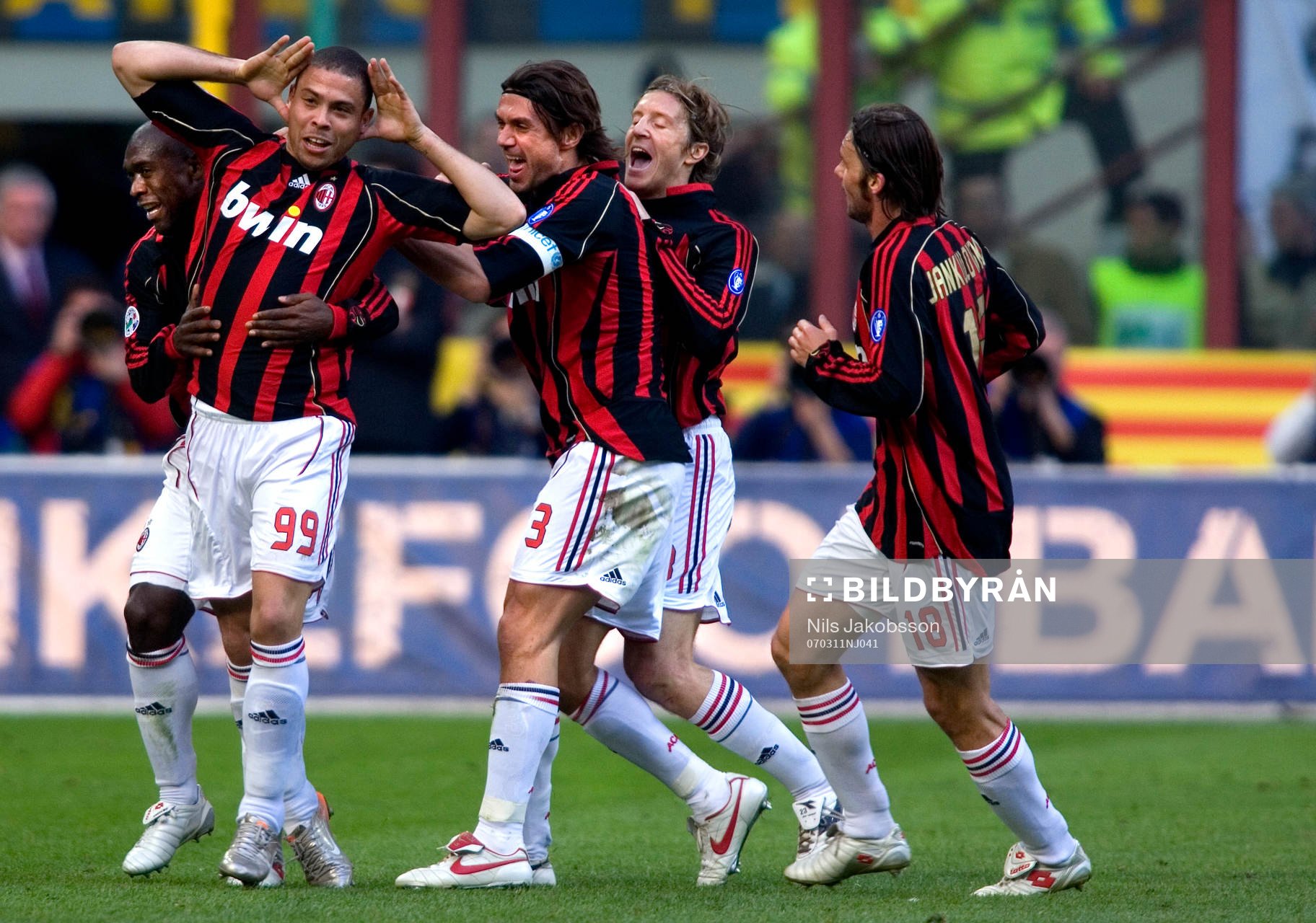 Ronaldo, Milan