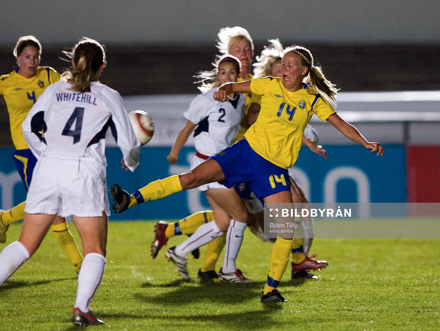 Josefine Öqvist, Sverige
