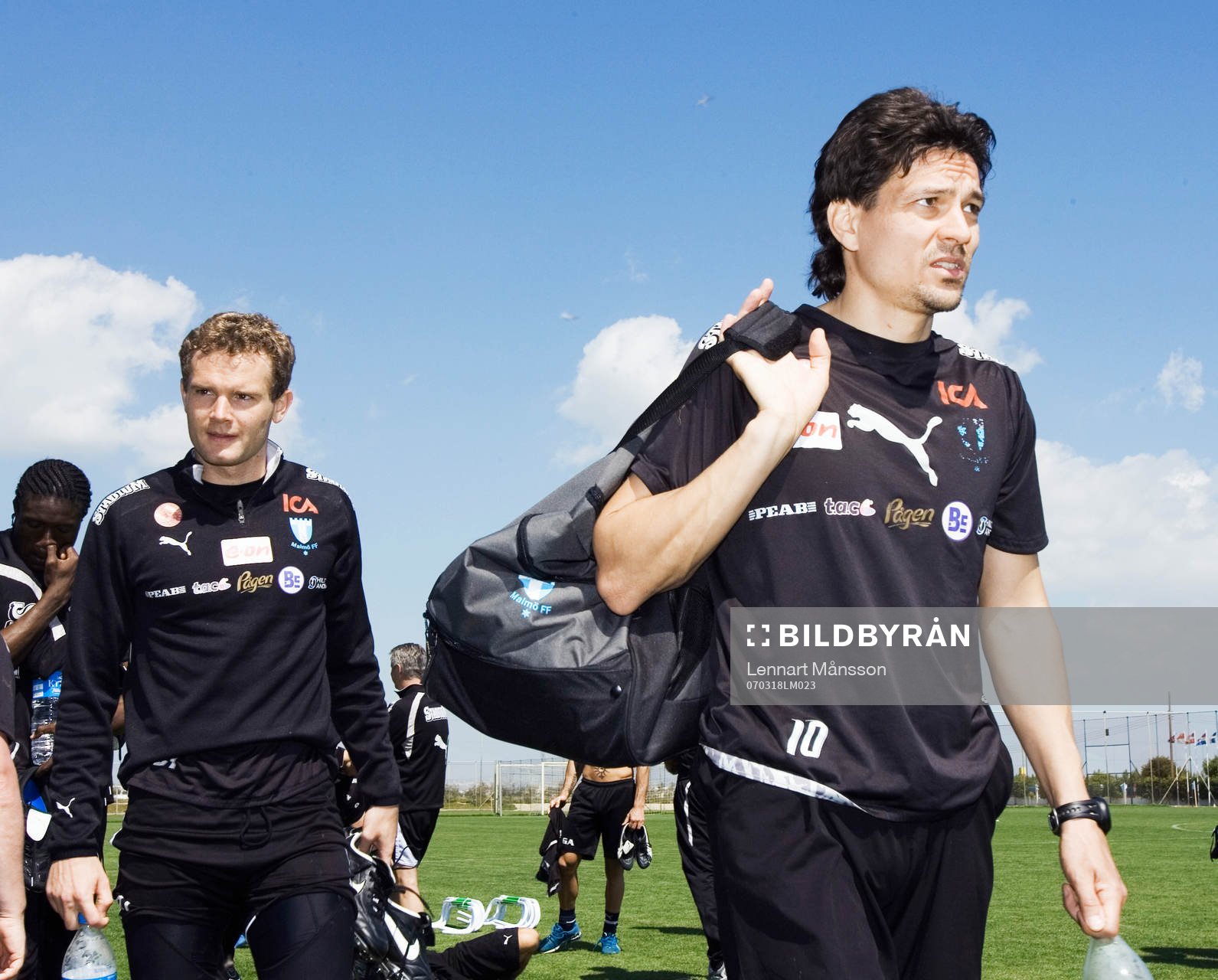 Jonathan Johansson och Jari Litmanen uttagna till Finlands