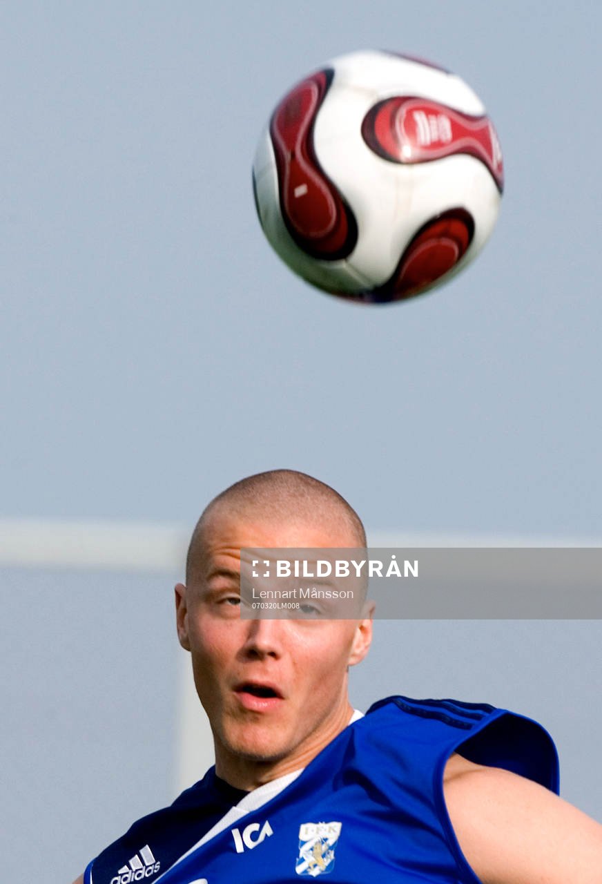 Ragnar Sigurdsson, nick