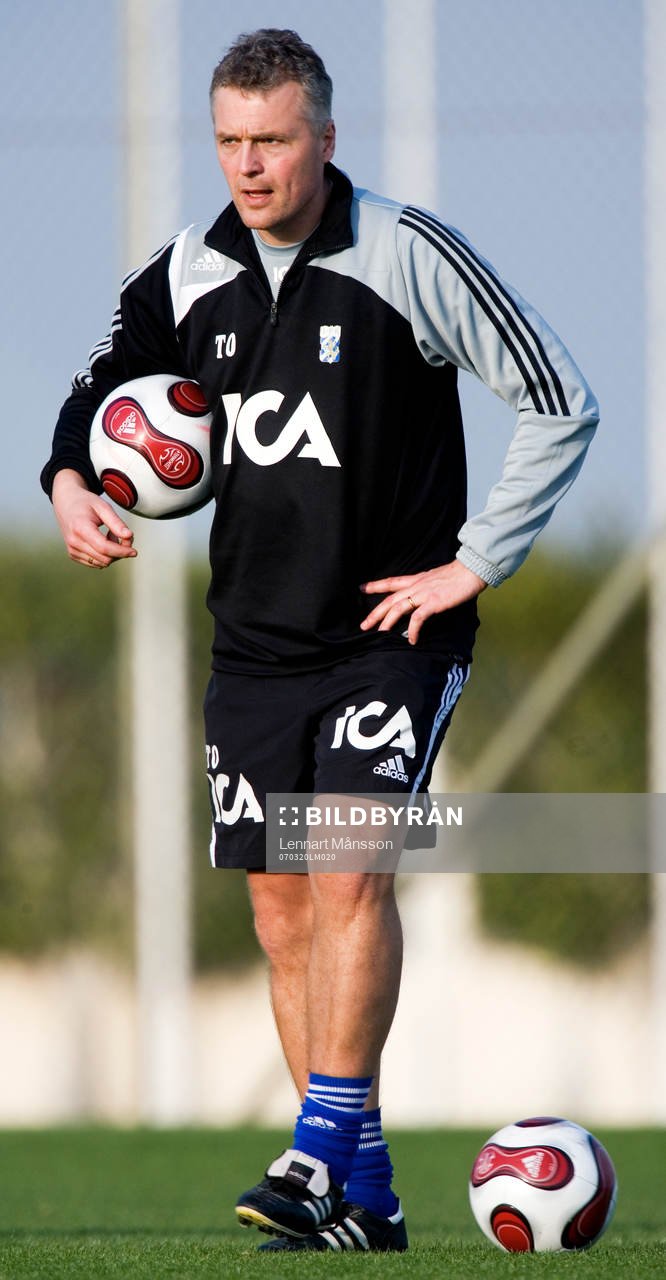 Teddy Olausson, assiterande tränare