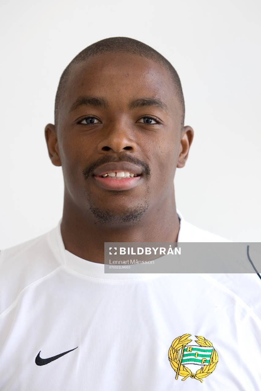 Toni Nhleko
