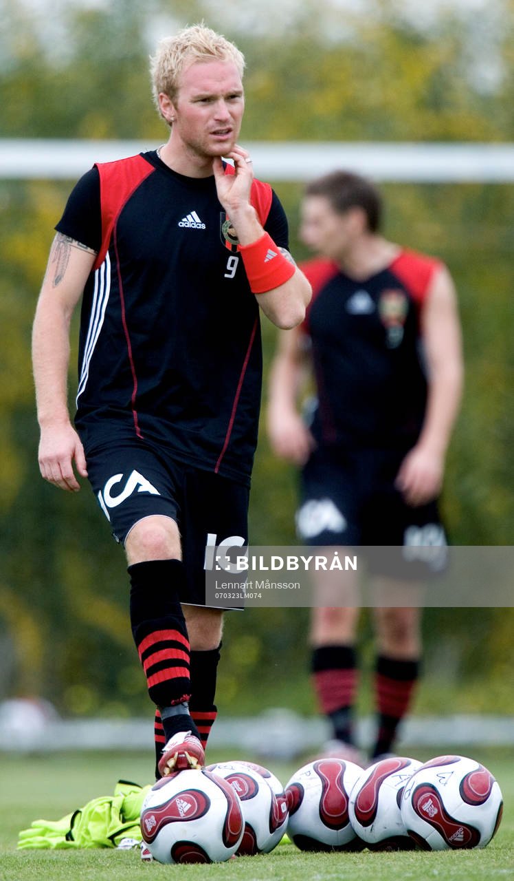 Martin Ekström håller koll på bollarna