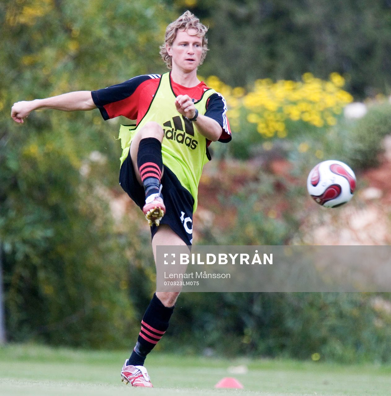 Tommy Lycén. Väst, smålagsspel, spel