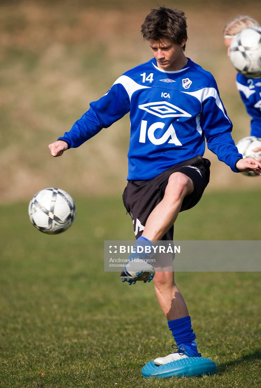 Fotboll, Allsvenskan, Halmstad, träning. Dusan Djuric