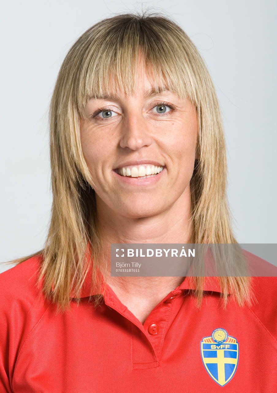 Helen Caro, domare