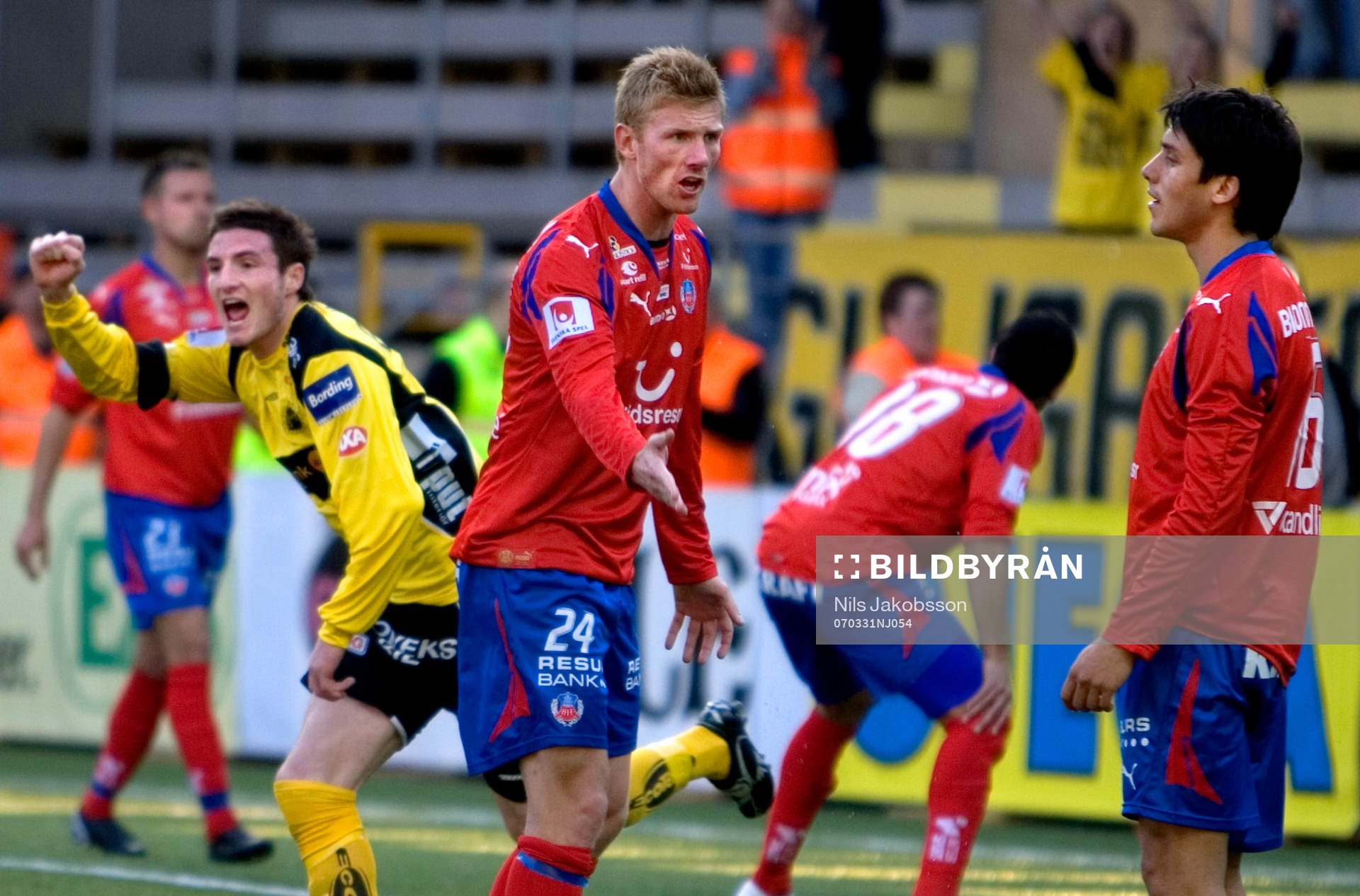 Fredrik Björk, skäller på Franco Miranda, Helsingborg,