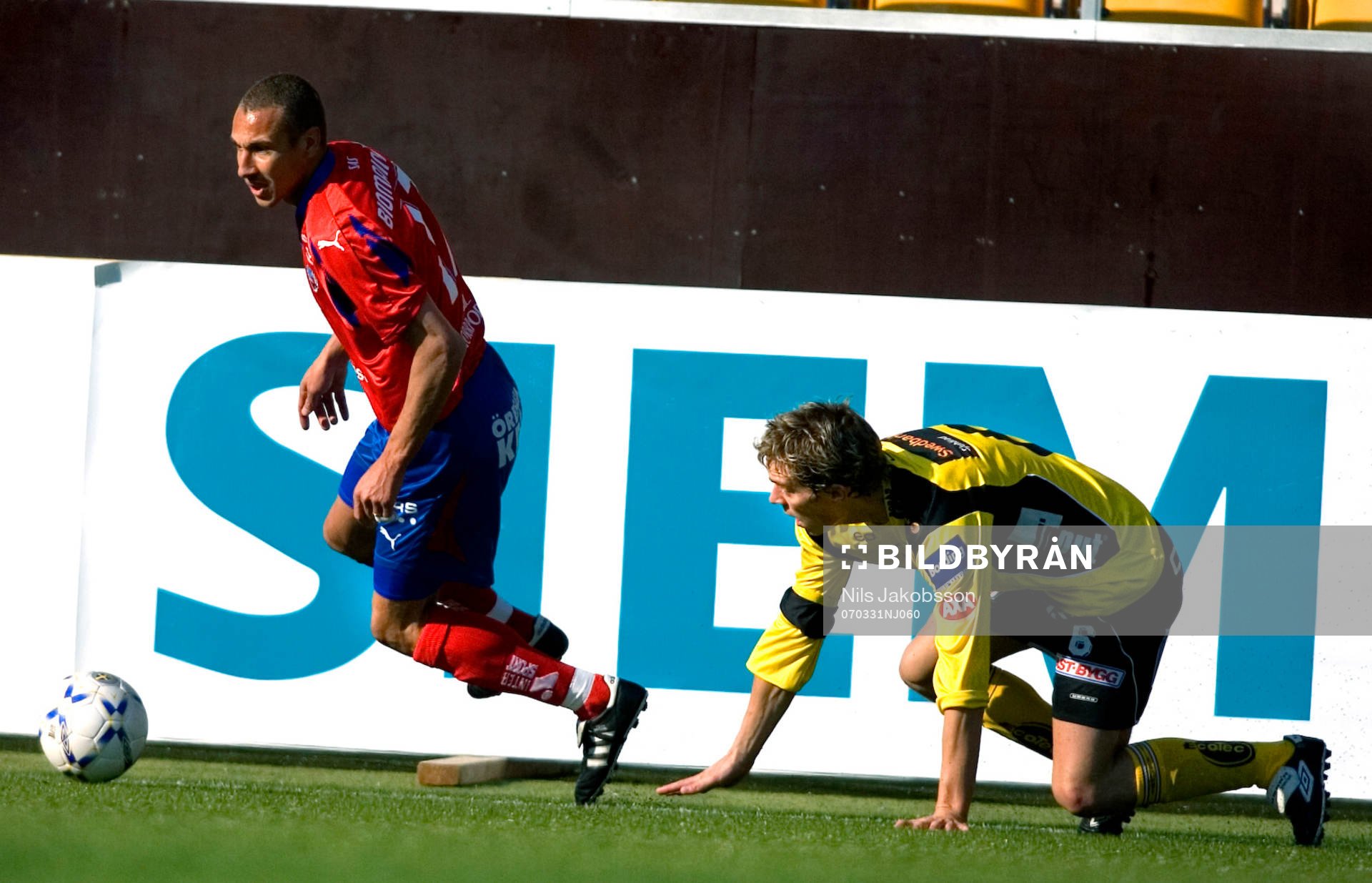 Henrik Larsson, Helsingborg, snurrar upp Daniel