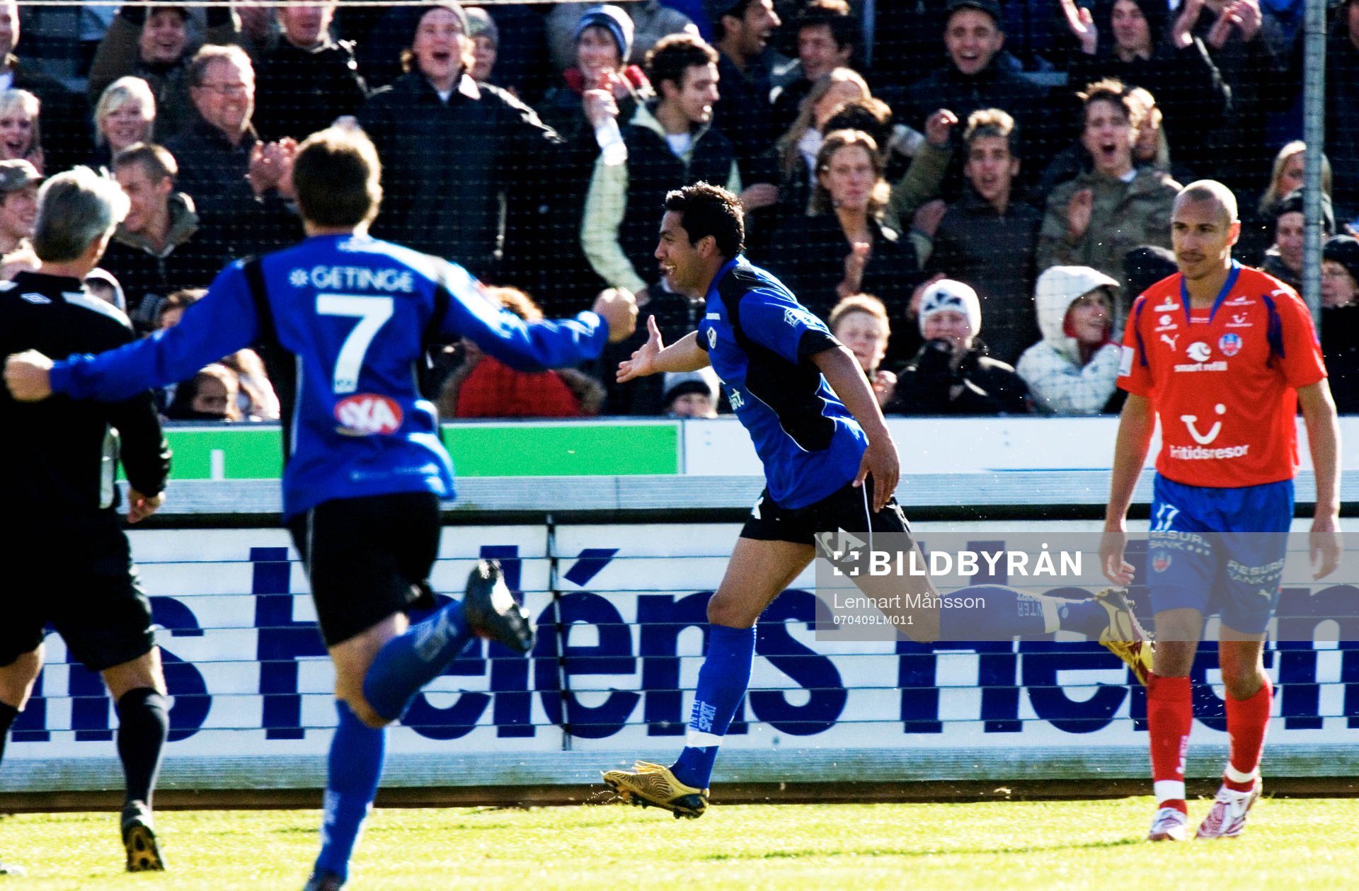 1-2, segerskytten Emra Tahirovic jublar, Henke Larsson