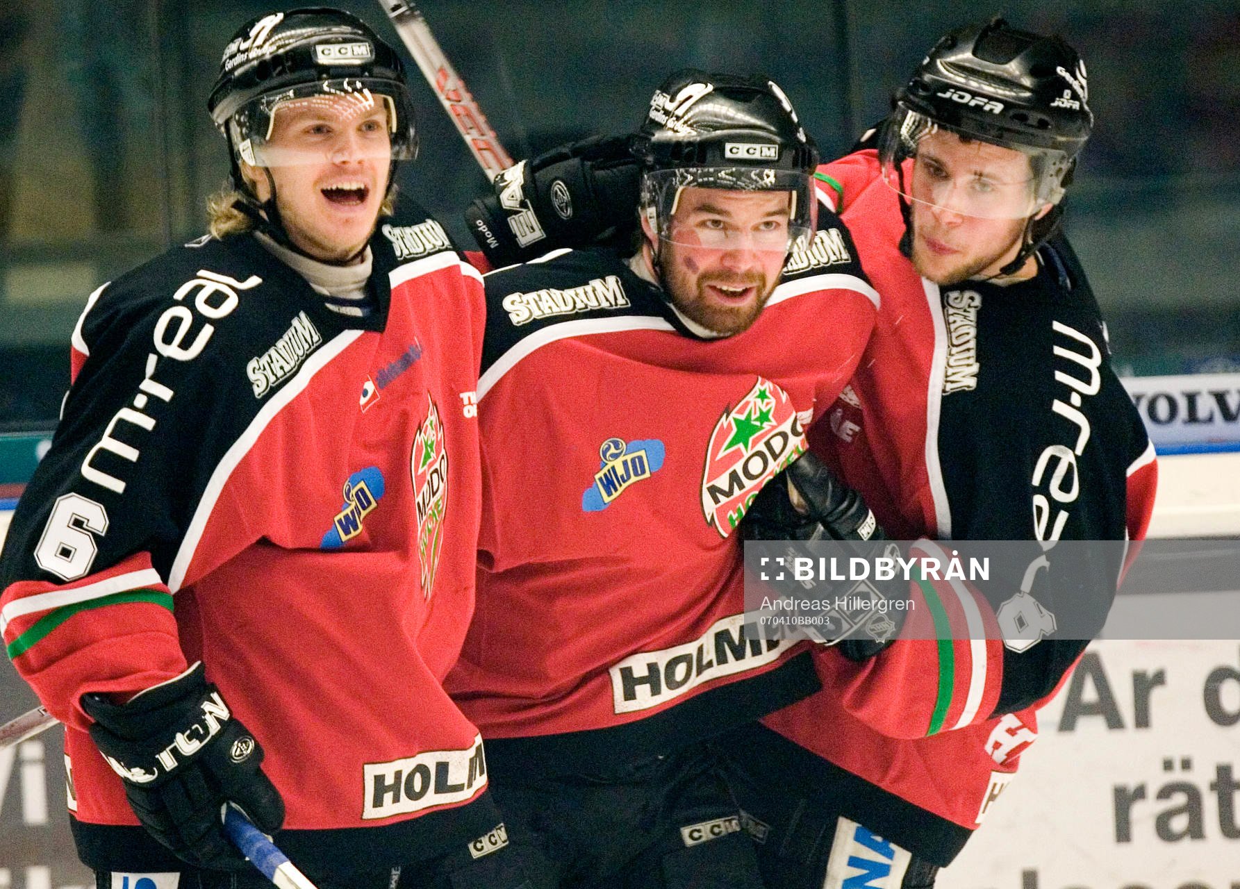 Tommy Pettersson, Tobias Enström och Oscar Hedman, jubel