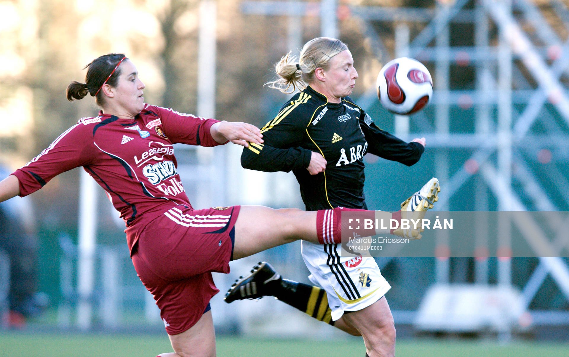 Therese brogårde, Djurgården och Sofia Simonsson, AIK