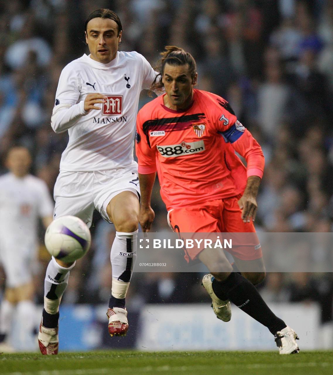 Dimitar Berbatov, Tottenham och Javi Navarro, Sevilla