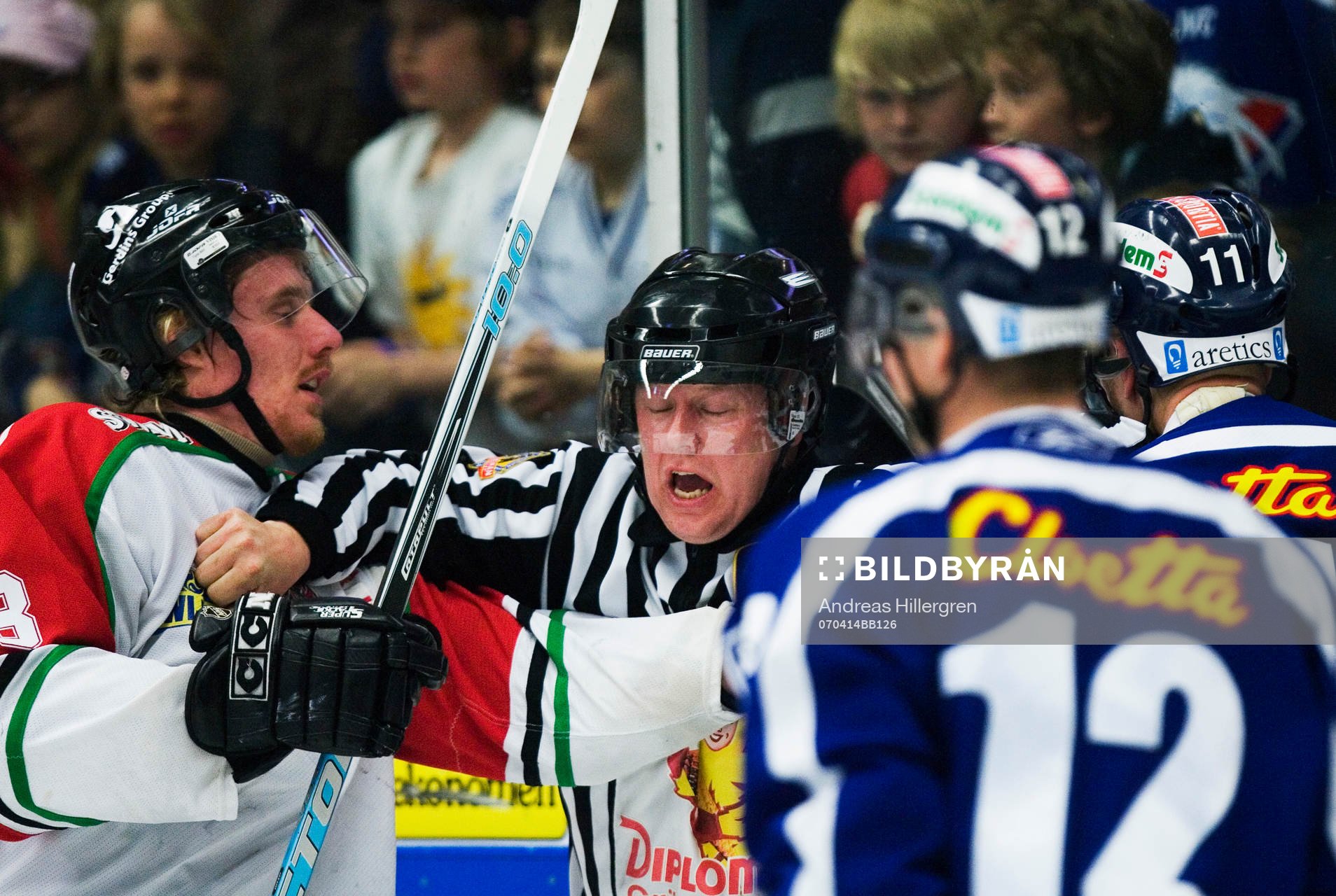 Peter Öberg och Martin Öhrstedt och  linjeman
