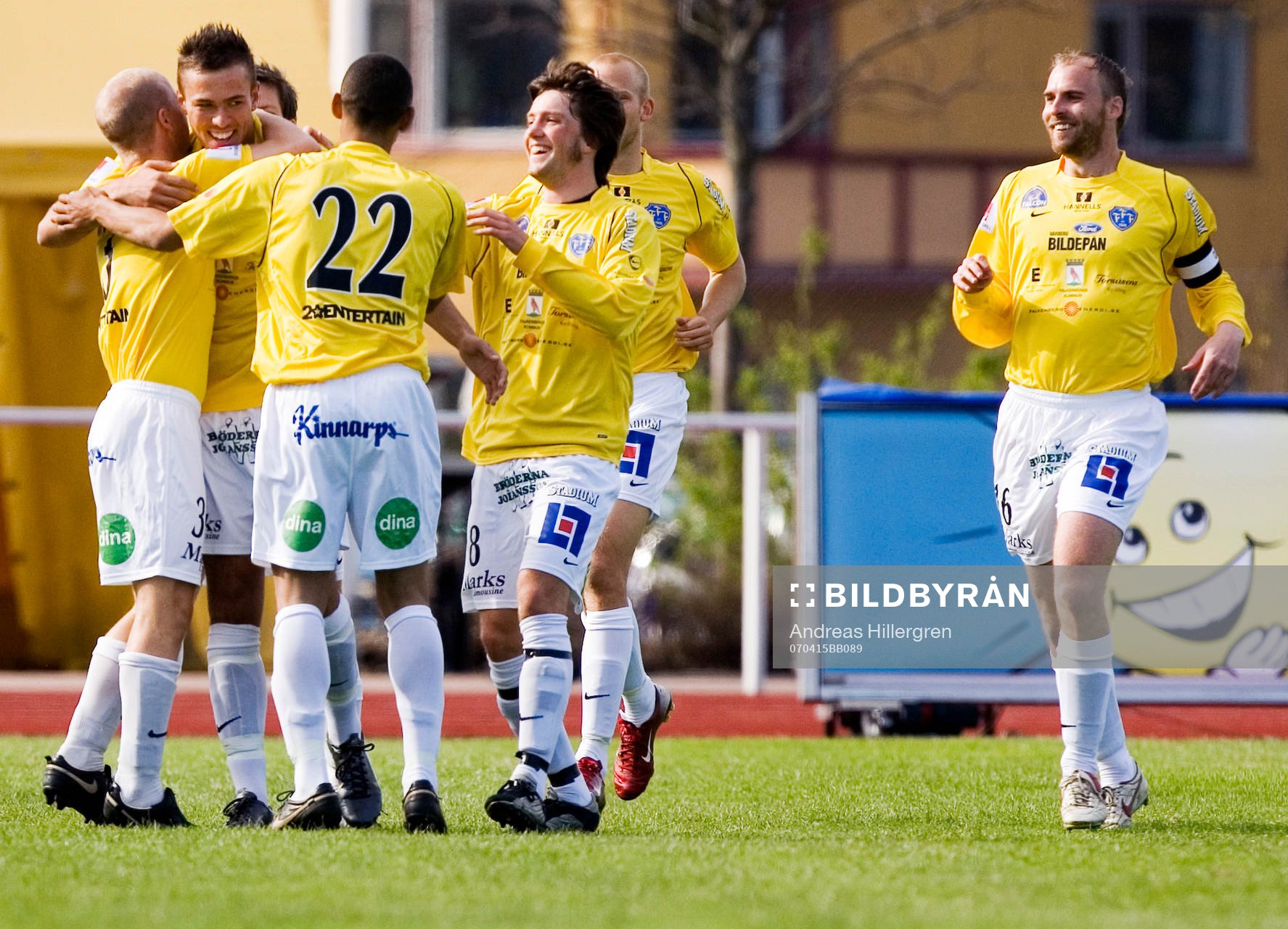 Björn Carlsson gör 1-0 för Falkenberg. Jubel
