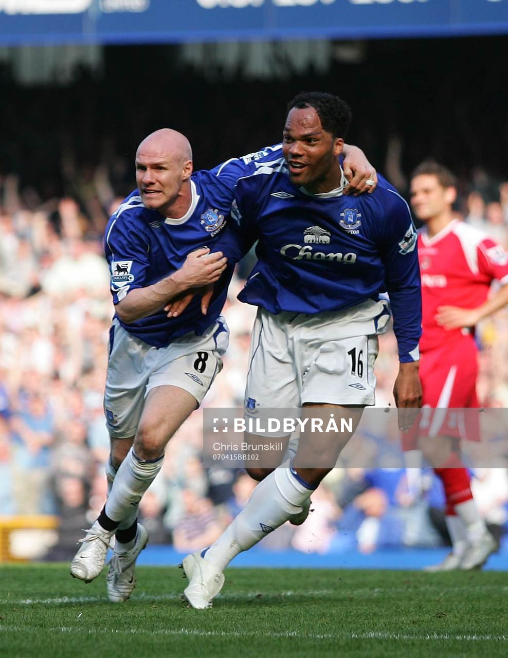  Joleon Lescott, Everton jublar över sitt öppningsmål med lagkamraten Andy Johnson