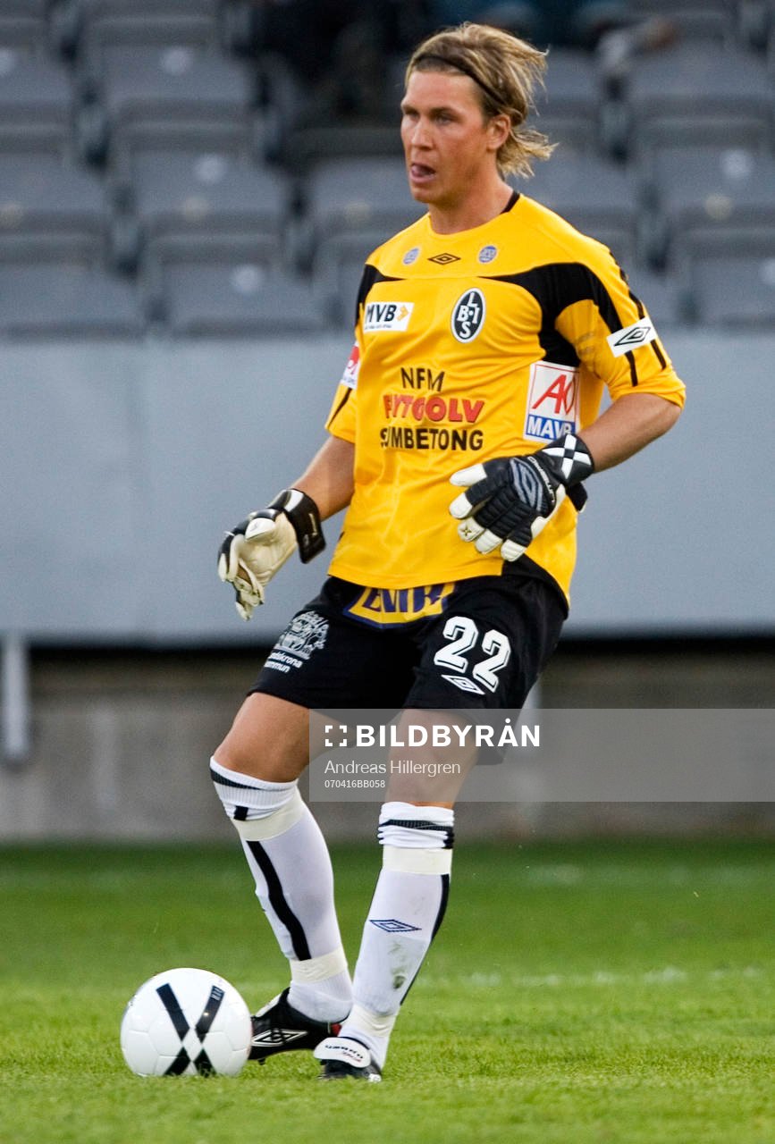Sebastian Karlsson, målvakt