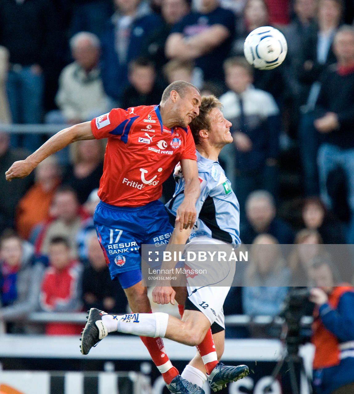 Henrik Larsson vinner nickduell mot Daniel Bernhardsson