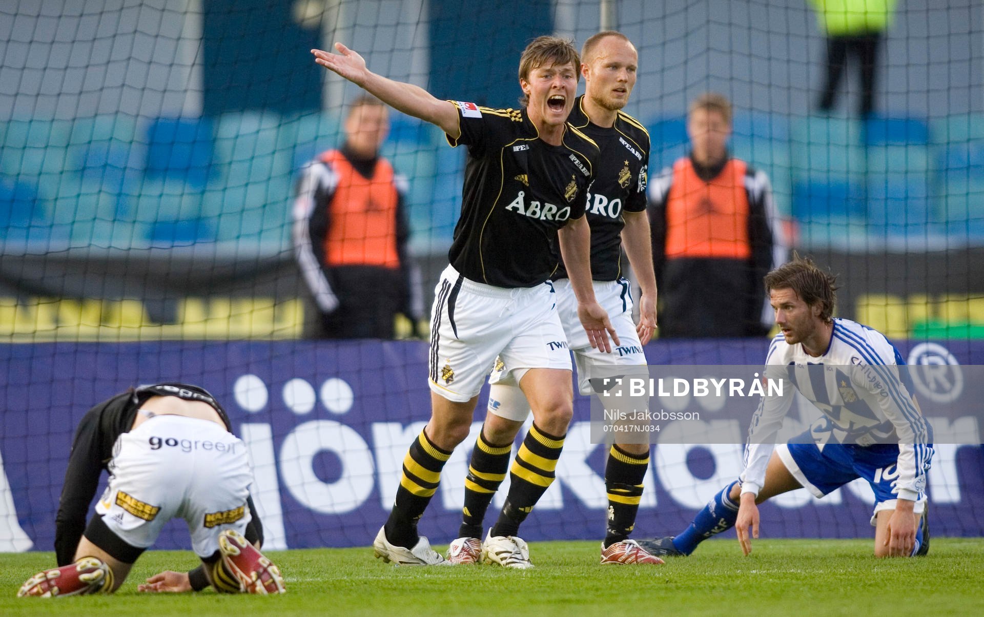Niklas Sandberg, skriker, Niklas Carlsson, AIK, Jonatan