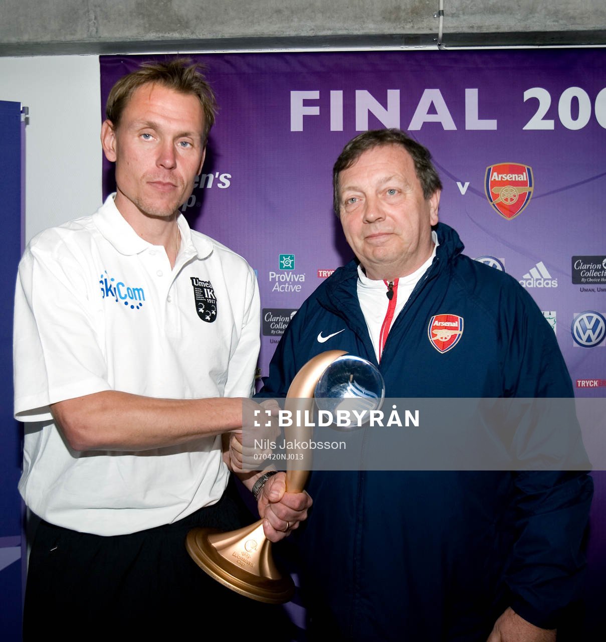  Andree Jeglertz, tränare Umeå, Vic Akers, tränare Arsenal.