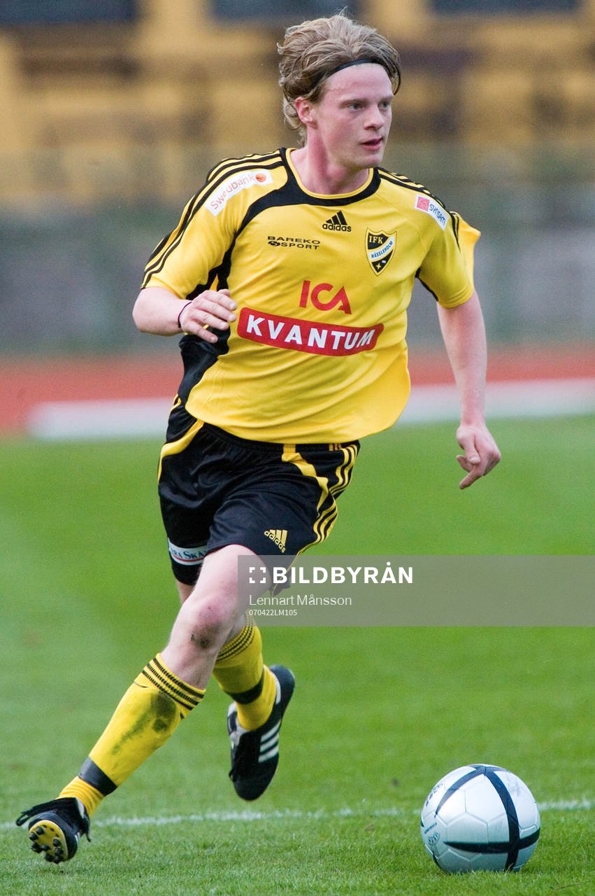 Mikael Larsson