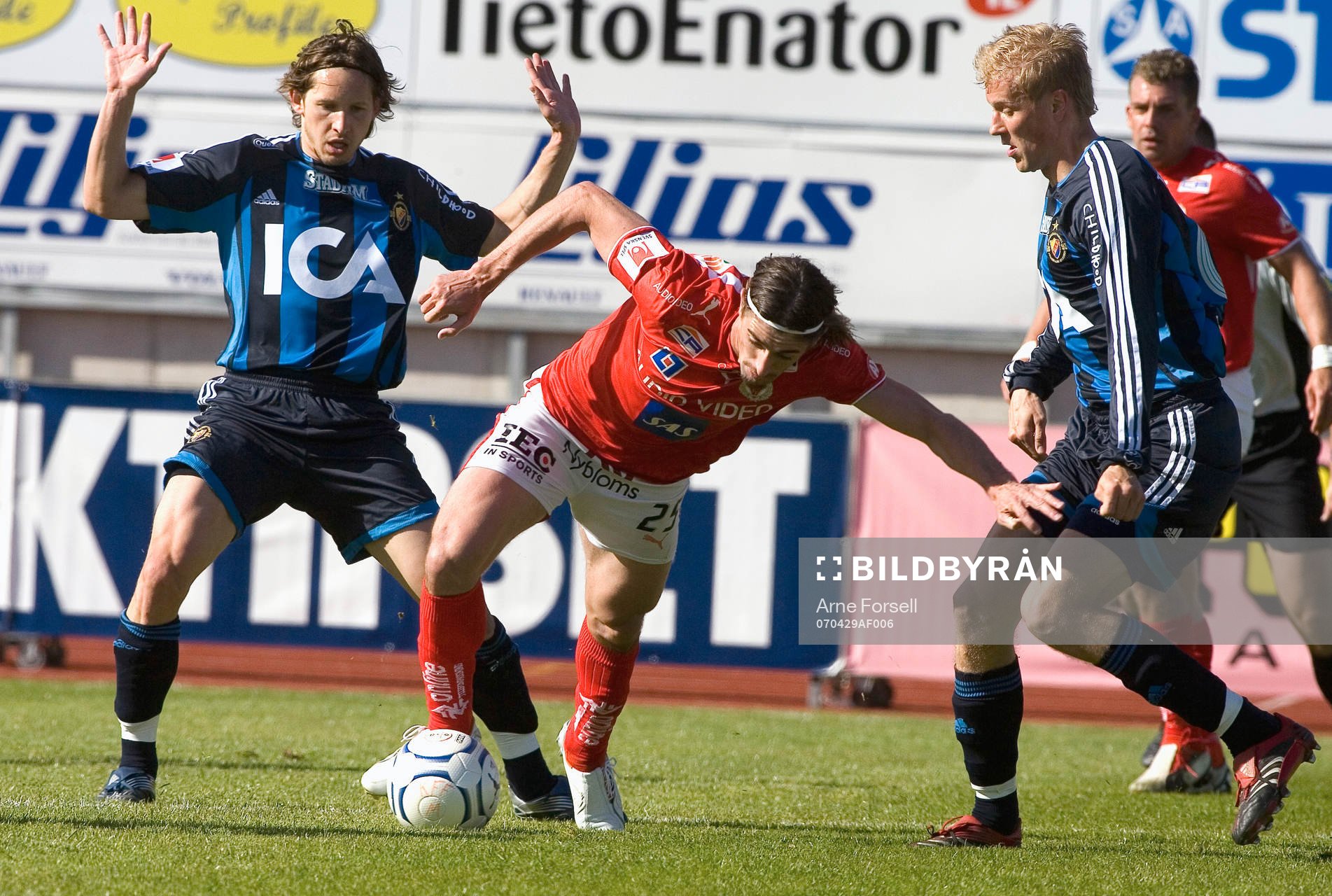 Cesar Santin, bäst i Kalmar, går förbi två