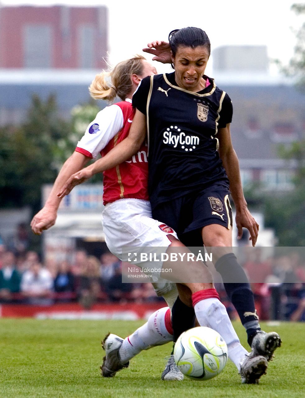 Marta, Umeå, kapas av Jayne Ludlow, Arsenal