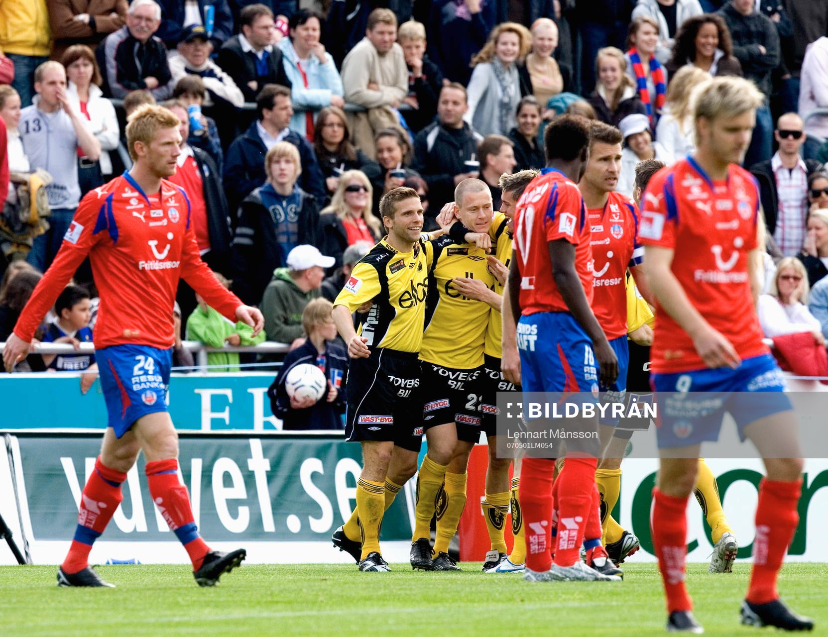 0-1, Andreas Augustsson som grattas av Anders Svensson och